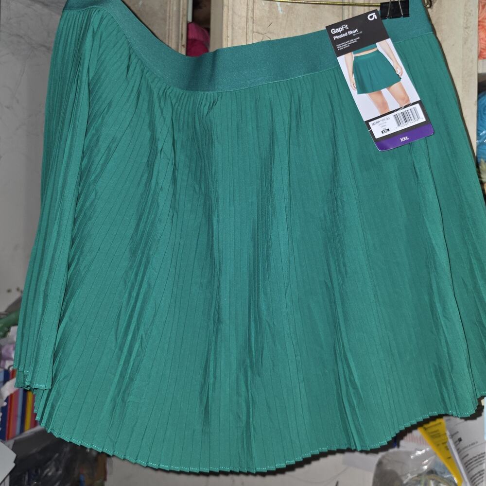 Gap Fit Womens Pleated Skort Green XXL NWT 4 way stretch side pocker inner short